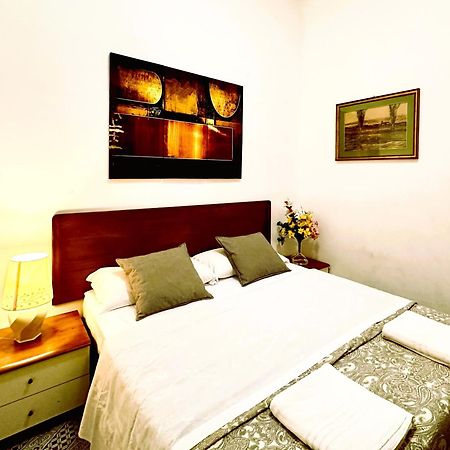 4 Bed Rooms Luxury Apartment Near Colosseum Roma Exterior foto