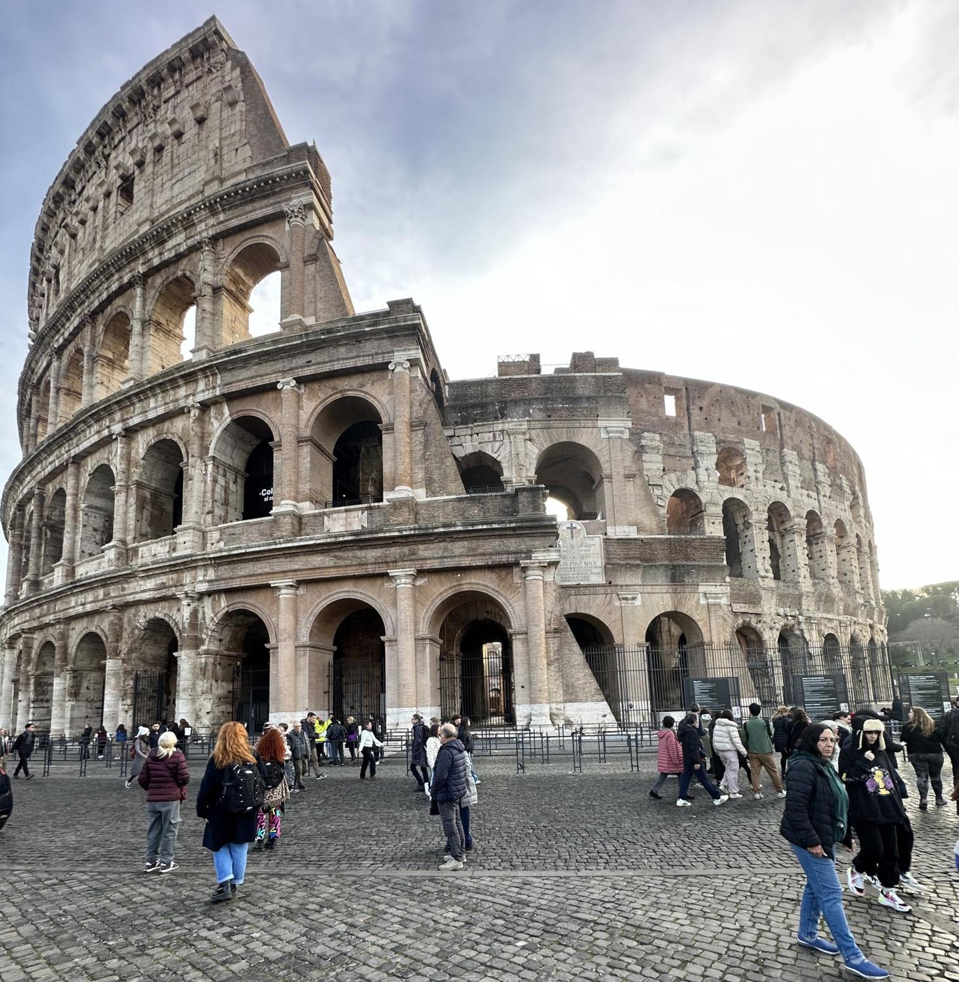 4 Bed Rooms Luxury Apartment Near Colosseum Roma Exterior foto